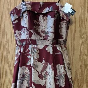 Beautiful Maroon Prom Dress / Bridesmaid Dress